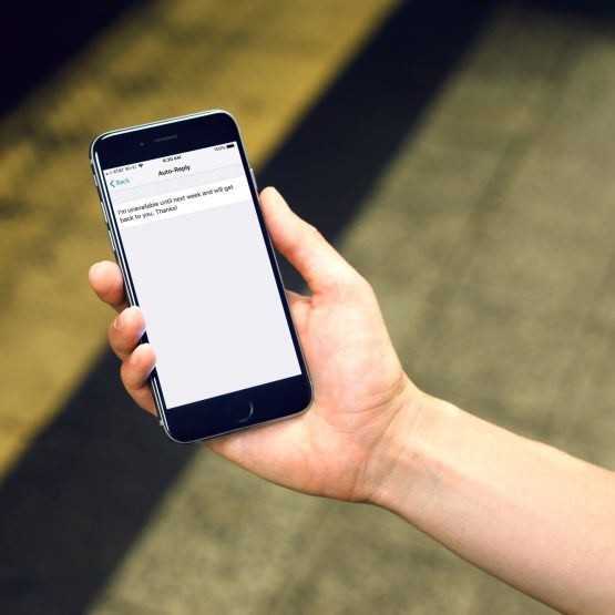 Auto-Reply-Message-on-iPhone